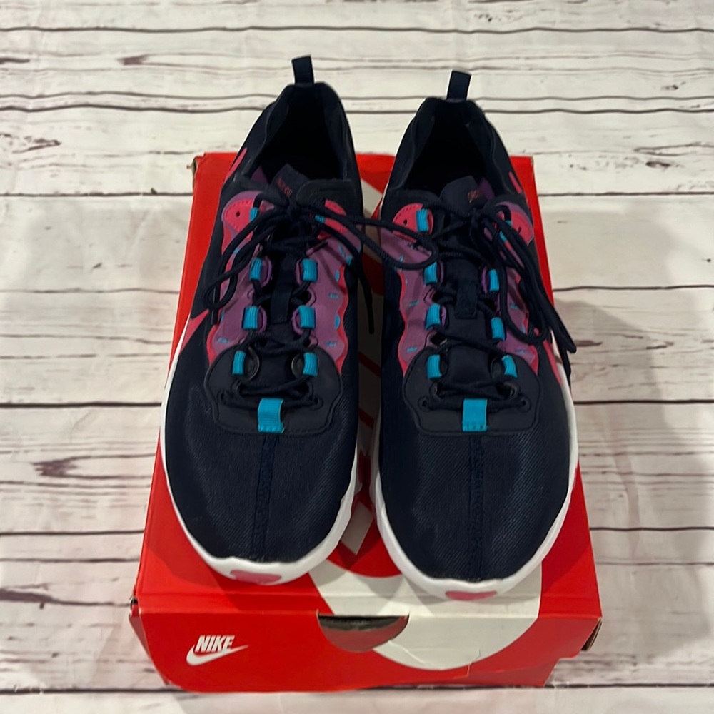 Big kids Nike sneakers